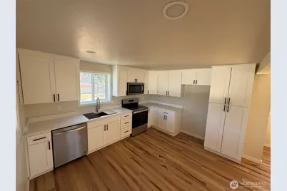 990 Lancaster Road, Selah, WA 98942 - Photo 8