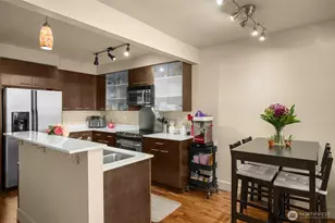 159 Denny Wy, Seattle, WA 98109 - Photo 10