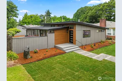 1745 23rd Avenue, Longview, WA 98632 - Photo 2