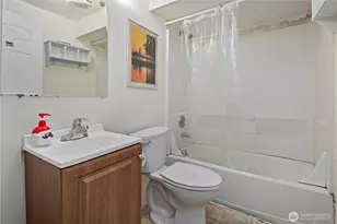 4714 17th Ave NE, Seattle, WA 98105 - Photo 14