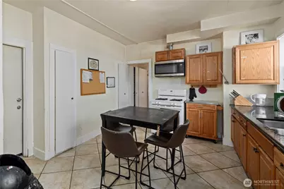 4714 17th Avenue NE, Seattle, WA 98105 - Photo 20