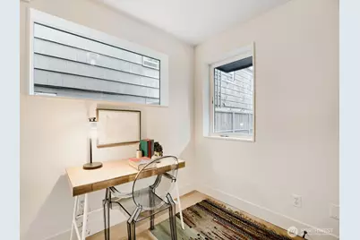 2626 58th Avenue SW #B, Seattle, WA 98116 - Photo 22