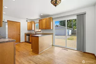 404 60th St SE, Everett, WA 98203 - Photo 12