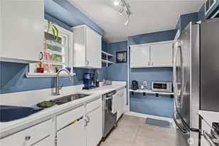 3633 41st Ave W, Seattle, WA 98199 - Photo 4