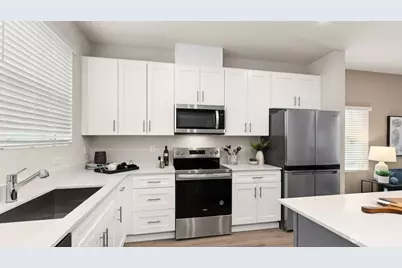 15215 35th Ave W #B7, Lynnwood, WA 98087 - Photo 8