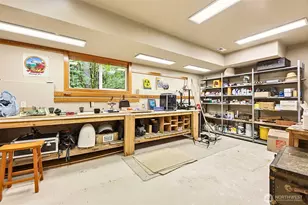 18603 E Spring Lake Dr SE, Renton, WA 98058 - Photo 28