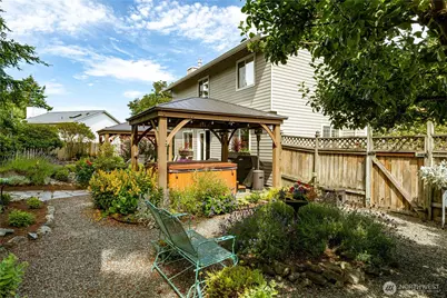 1571 SW 2nd Court, Oak Harbor, WA 98277 - Photo 36