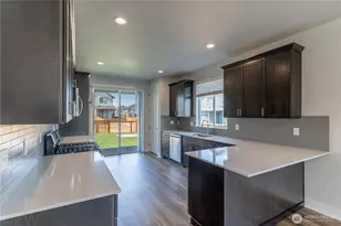 15418 208th Ave Ct E, Bonney Lake, WA 98391 - Photo 12