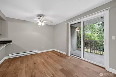 11313 NE 128th Street #E104, Kirkland, WA 98034 - Photo 16