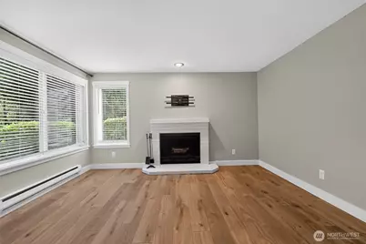 11313 NE 128th Street #E104, Kirkland, WA 98034 - Photo 12