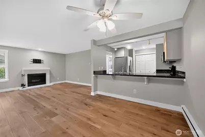 11313 NE 128th Street #E104, Kirkland, WA 98034 - Photo 18