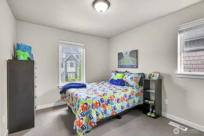 13721 SE 90th Place, Newcastle, WA 98059 - Photo 24