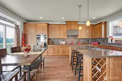 13721 SE 90th Place, Newcastle, WA 98059 - Photo 10