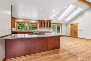 33010 SE 110th St, Issaquah, WA 98027 - Photo 8