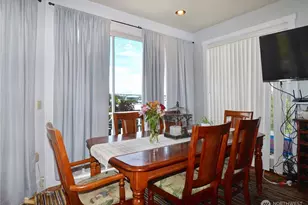 2215 Yale Ave. E., Seattle, WA 98102 - Photo 8