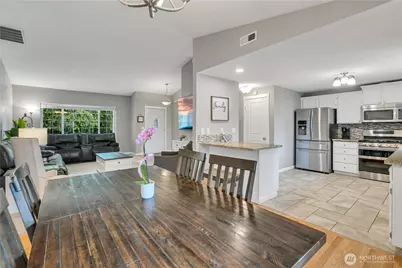 19020 34th Avenue E, Tacoma, WA 98446 - Photo 8