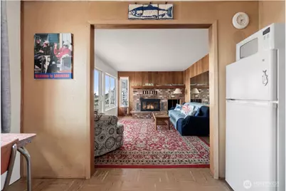 196 Edgebluff Road, Camano Island, WA 98282 - Photo 10