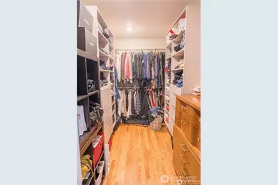 10861 Auburn Avenue S, Seattle, WA 98178 - Photo 12