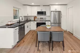 8824 32nd Ave SW, Seattle, WA 98126 - Photo 8