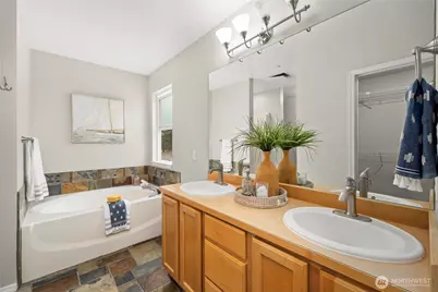 1965 McDonald Avenue, DuPont, WA 98327 - Photo 24