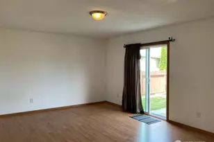 10429 56th Dr NE, Marysville, WA 98270 - Photo 10