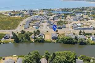 992 Point Brown Ave SE, Ocean Shores, WA 98569 - Photo 6