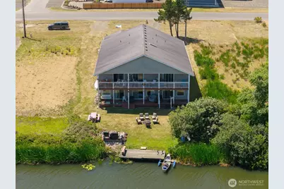 992 Point Brown Avenue SE #2, Ocean Shores, WA 98569 - Photo 1