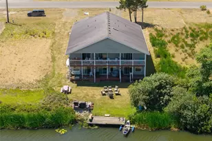 992 Point Brown Ave SE, Ocean Shores, WA 98569 - Photo 1