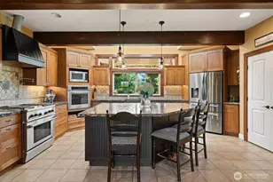 1254 NE Raspberry Ridge Ln, Poulsbo, WA 98370 - Photo 10