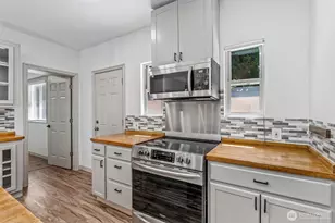 5830 115th Pl NE, Kirkland, WA 98033 - Photo 4