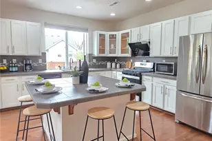 1302 125th St SE, Everett, WA 98208 - Photo 6