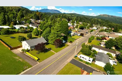 676 Adams Avenue, Morton, WA 98356 - Photo 4