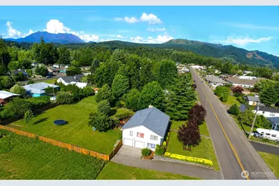 676 Adams Avenue, Morton, WA 98356 - Photo 2
