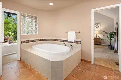 4681 174th Avenue SE, Bellevue, WA 98006 - Photo 22