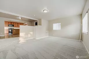 10311 D St E, Tacoma, WA 98445 - Photo 4