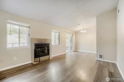 10311 D Street E, Tacoma, WA 98445 - Photo 10