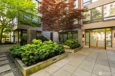 4547 8th Avenue NE #310, Seattle, WA 98105 - Photo 1