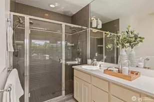938 18th Ave E, Seattle, WA 98112 - Photo 20