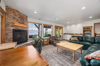 93 Lord Acres Road, Chelan, WA 98816 - Photo 18