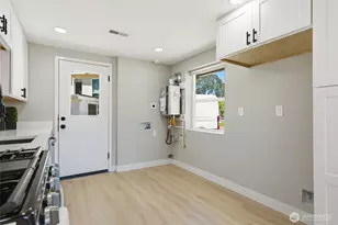 14402 Washington Ave SW, Lakewood, WA 98498 - Photo 8