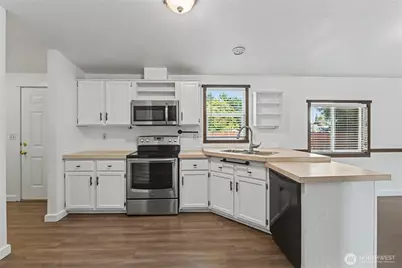 8619 180th Way SW, Rochester, WA 98257 - Photo 14