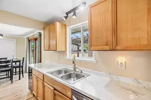 4718 S Victor St, Seattle, WA 98178 - Photo 8