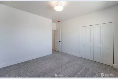 225 W Linden Avenue, Moses Lake, WA 98837 - Photo 30