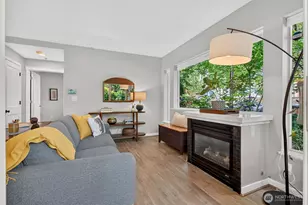 200 W Comstock St, Seattle, WA 98119 - Photo 10