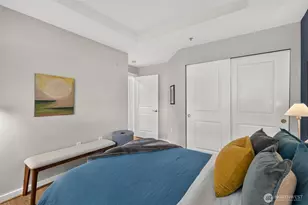 200 W Comstock St, Seattle, WA 98119 - Photo 18