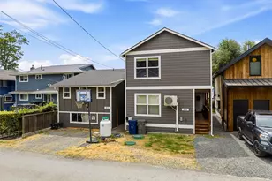 868 + 872 Juniper Pointe Ln, Camano Island, WA 98282 - Photo 2