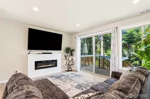 1013 105th Ave Ct E, Edgewood, WA 98372 - Photo 4