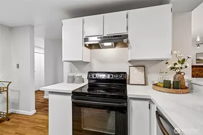 12727 NE 116th Lane #F7, Kirkland, WA 98034 - Photo 12