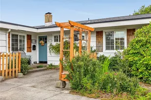 111 S Washington Ave, Long Beach, WA 98631 - Photo 2