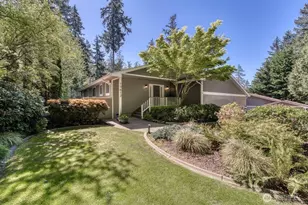 10612 34th St Ct NW, Gig Harbor, WA 98335 - Photo 2